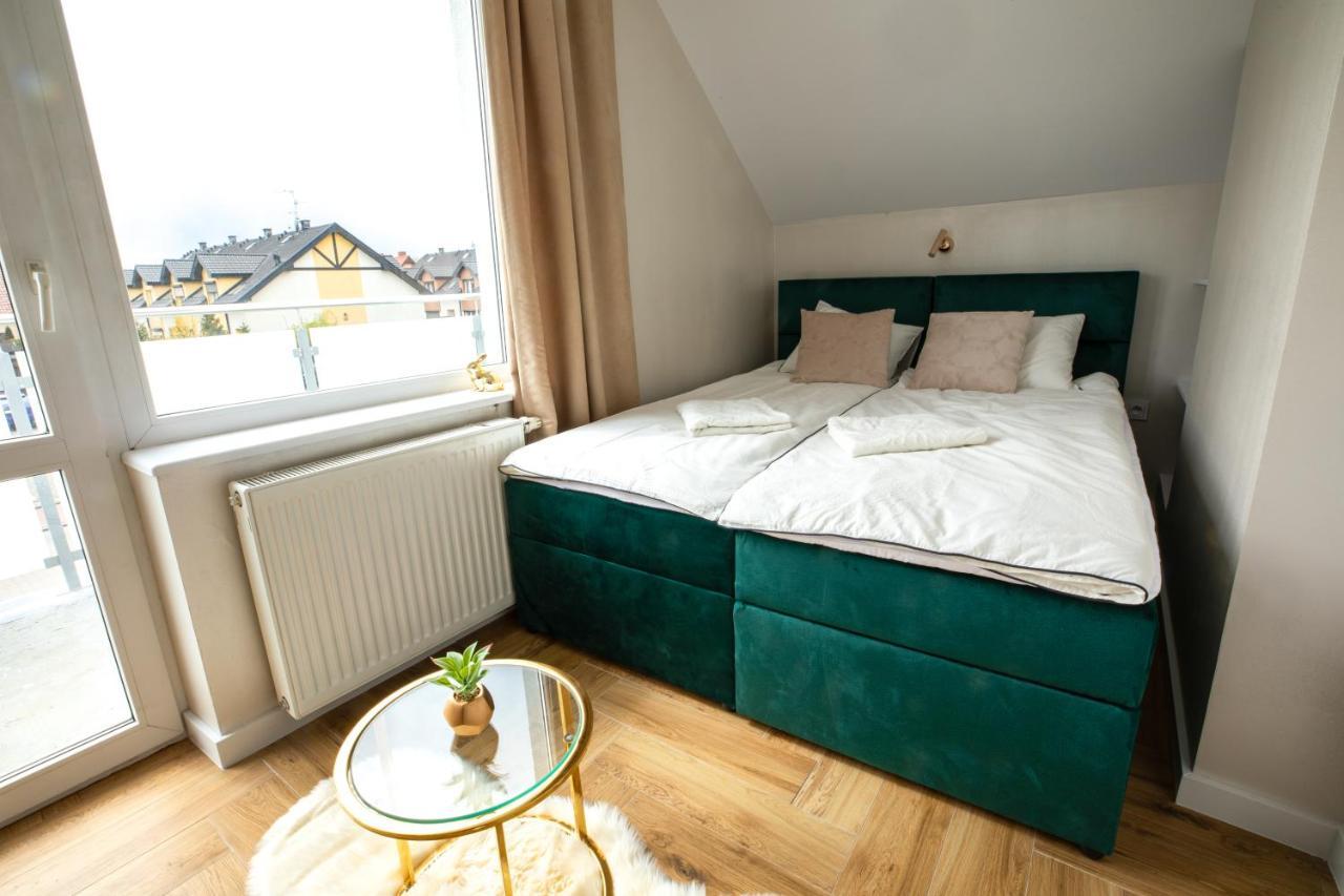 Stylowe Apartamenty Plewiska Exterior photo
