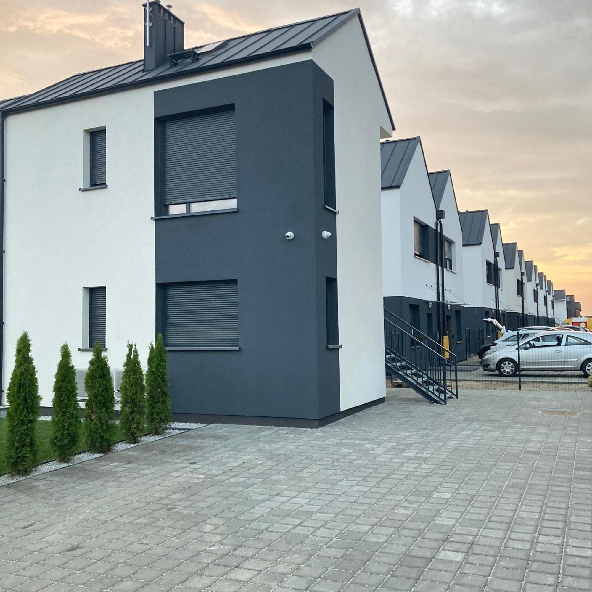 Stylowe Apartamenty Plewiska Exterior photo